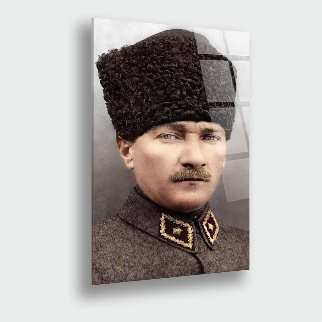 Atatürk Cam Tablo