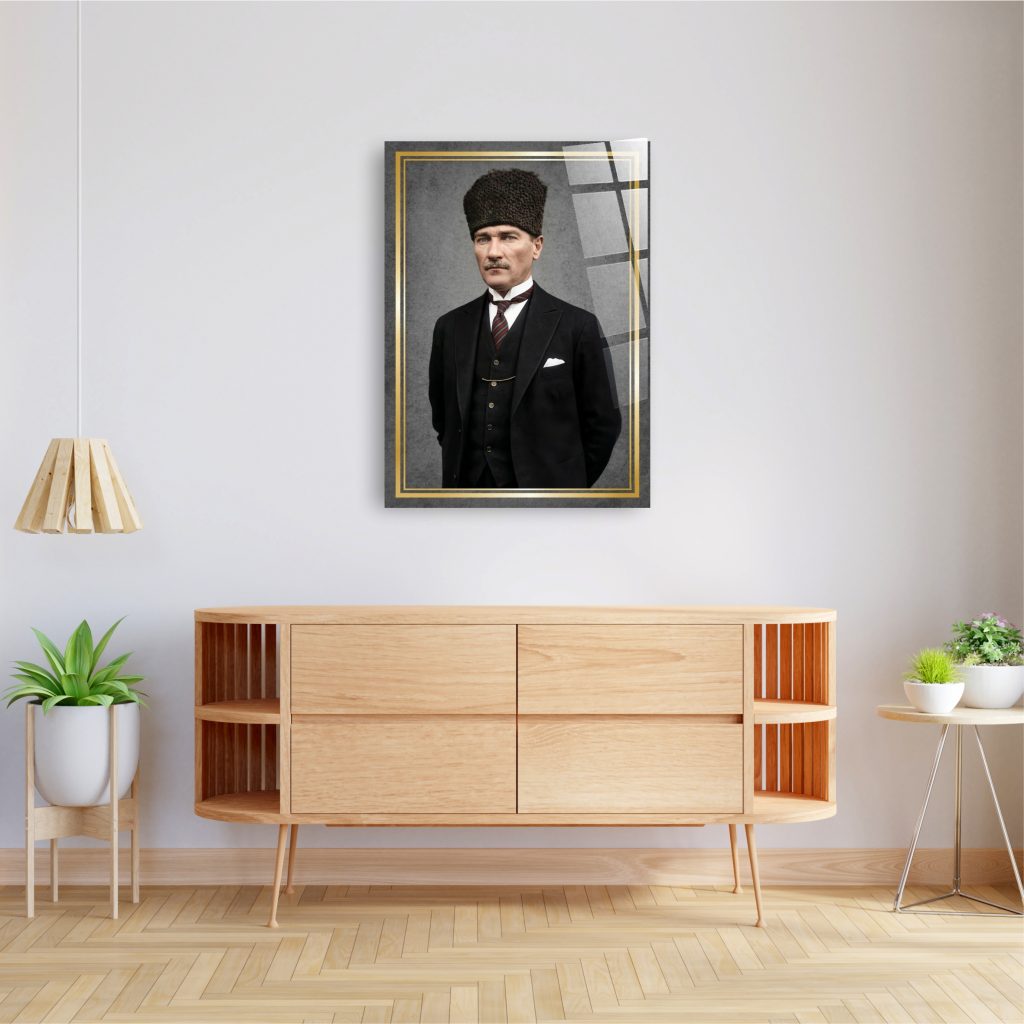 Alternative view of Atatürk Cam Tablo 23