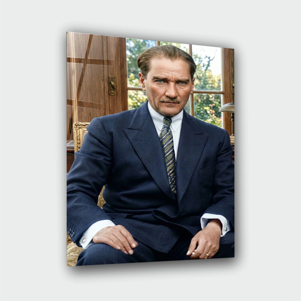 Alternative view of Atatürk Portre Cam Tablo – Çerçevesiz UV Baskı – Model 5