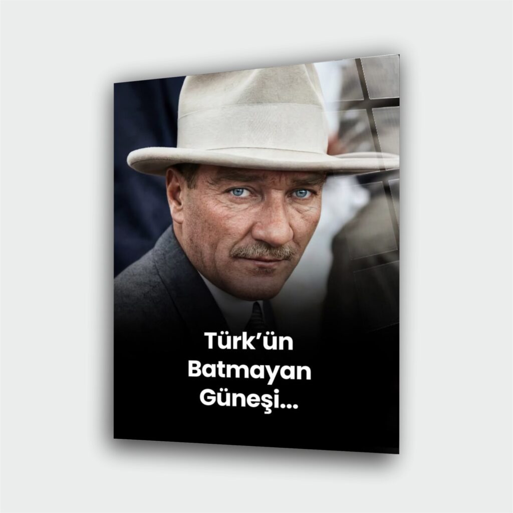 Atatürk Portre Cam Tablo – Çerçevesiz UV Baskı – Model 24